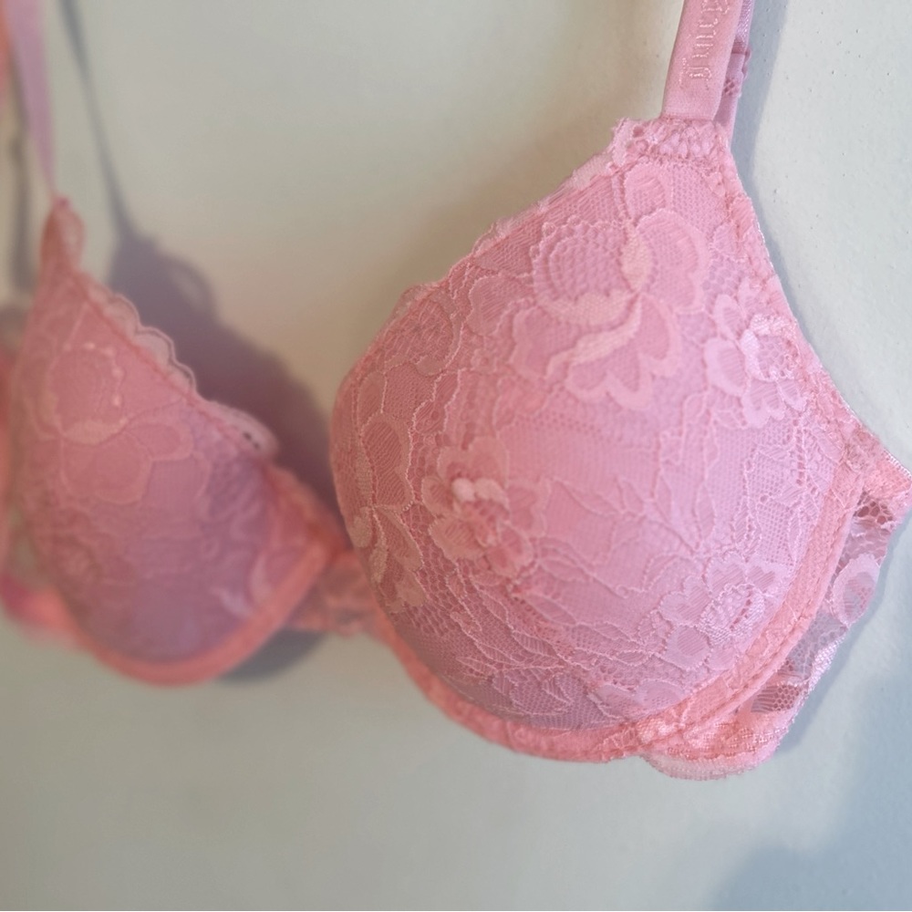 Juicy Couture NEW 34B. 3 pack underwire lace bras: black, hot pink, light pink.